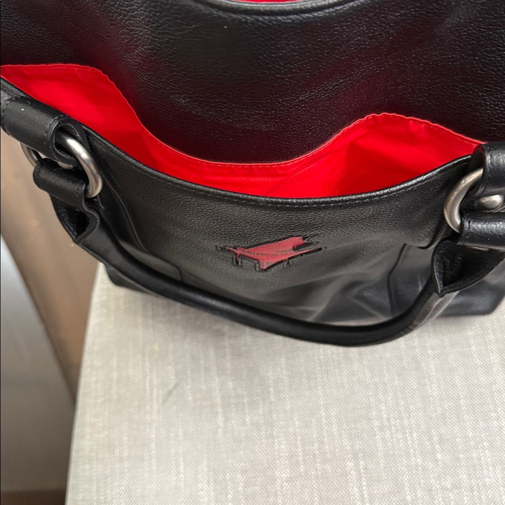 Carnegie Hall Black Leather Tote Bag with Red Logo-fits a computer or laptop. - Picture 4 of 10